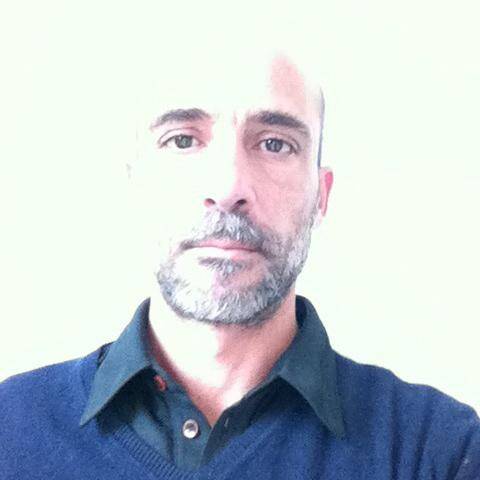 Kiko Argomaniz - Senior graphic designer 
