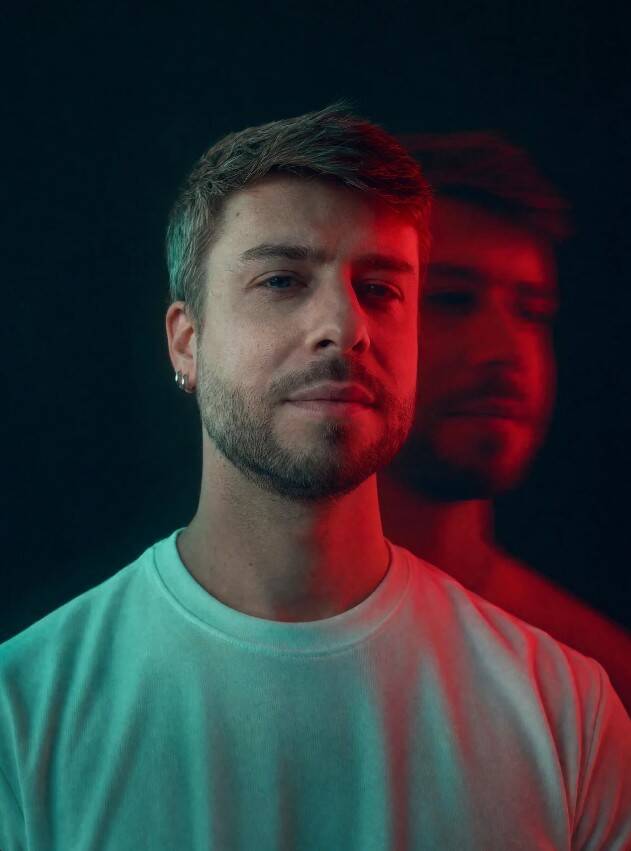 Alister Joly - Graphic & Motion Designer, AI Artist, Art Director