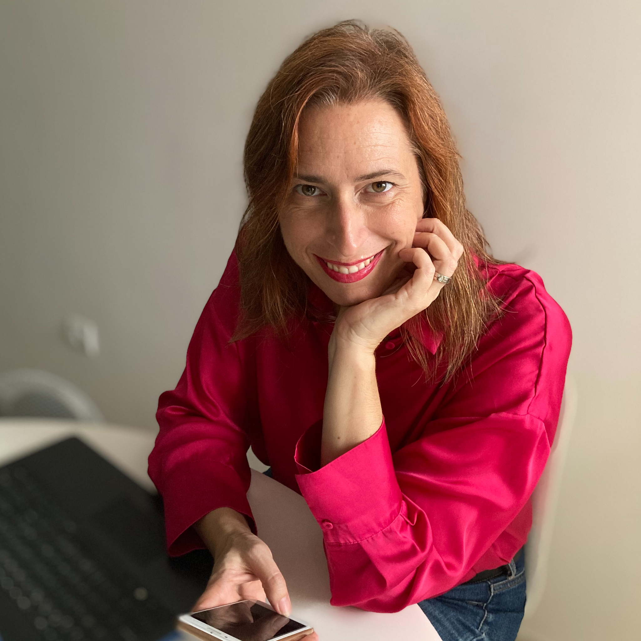 Beatrice N. - International E-commerce Localization Specialist
