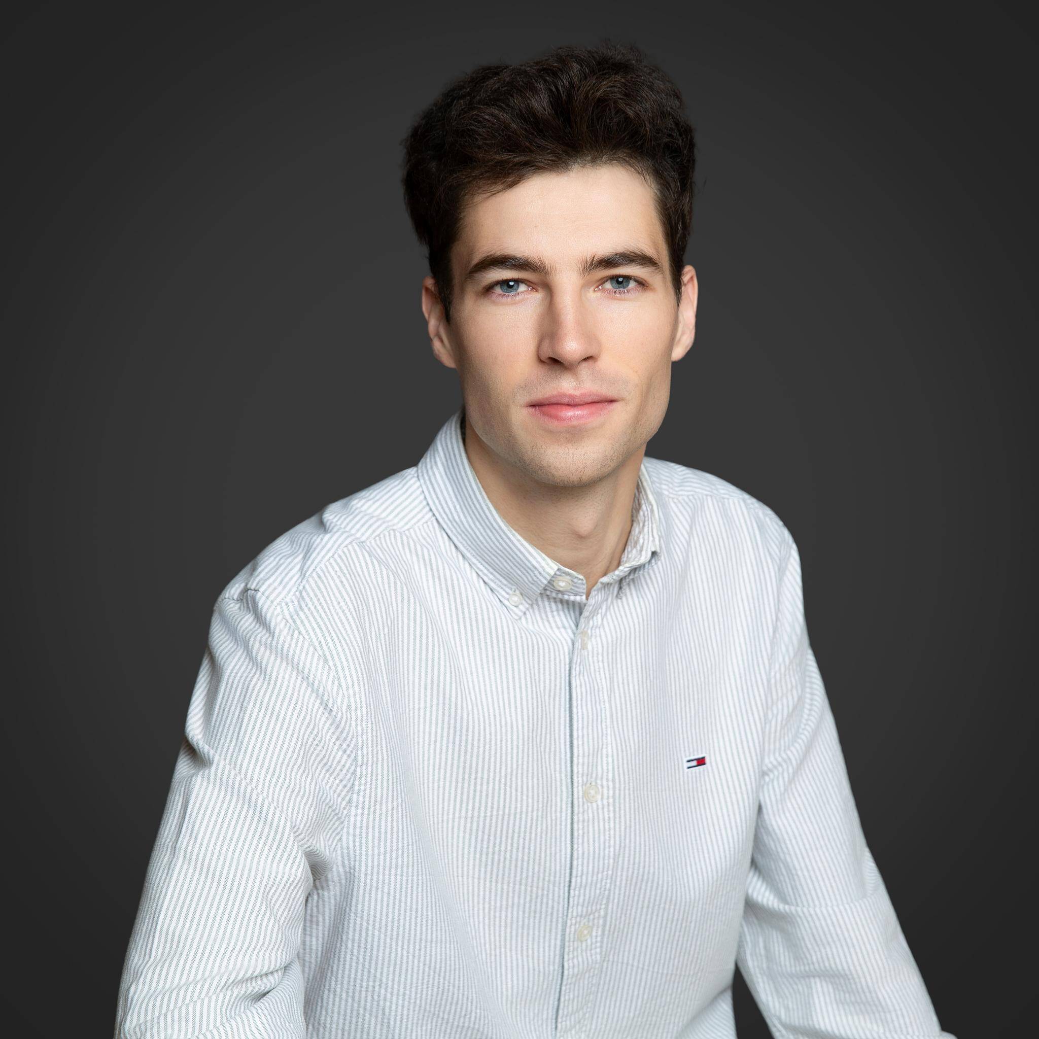 Pierre  - 📊Developer Fullstack IA ✦ Agent ✦ LLM ✦ RAG 🤖