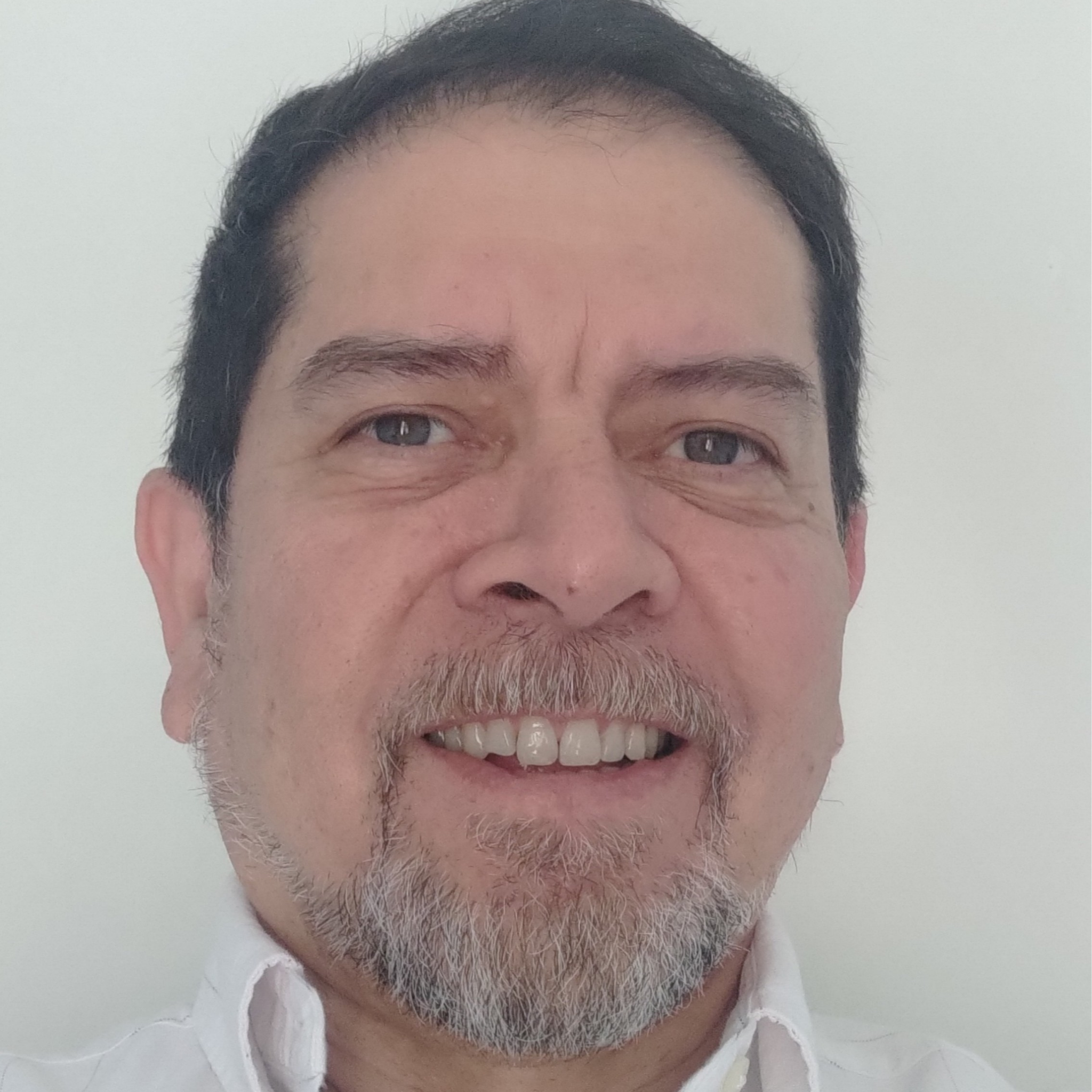 Javier Gonzalez Garza