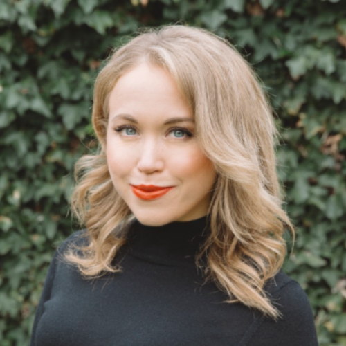 Daisy H.