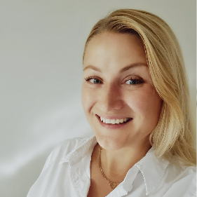 Sabrina Schmidtke - Digital Marketing I Content Strategie & Kampagnen