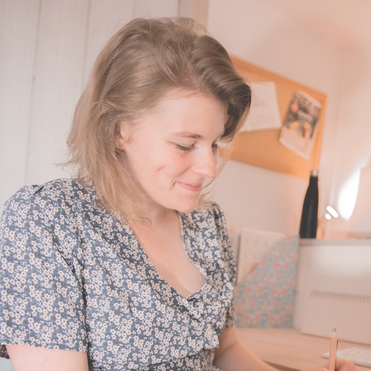 Alexane Renaut - Consultante en marketing & communication Digitale