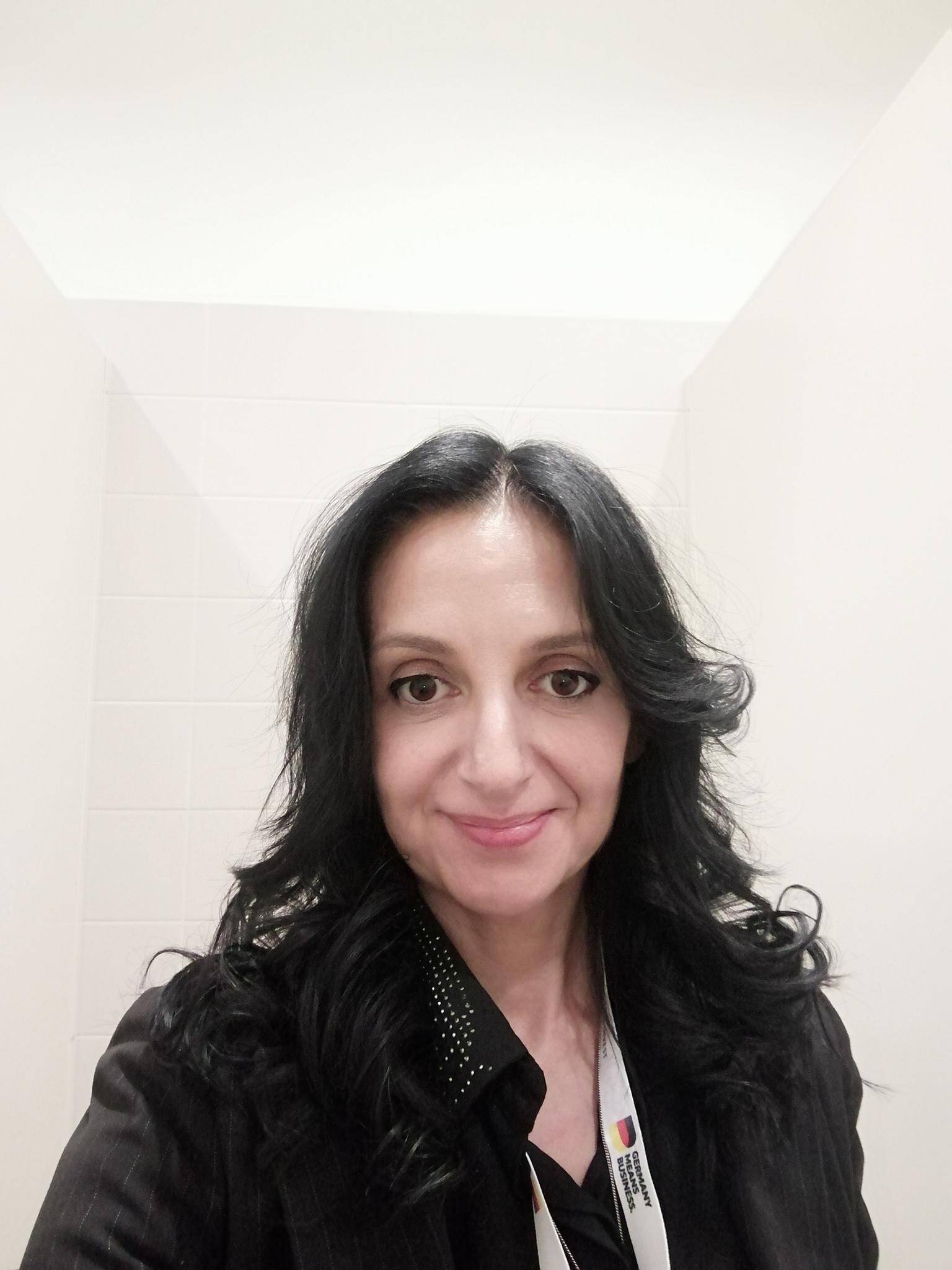 Rosanna Campanella - Business Development und Beschaffung