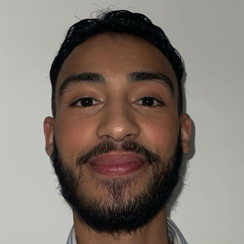 Ilyess E. - Consultant stratégie digitale et branding 