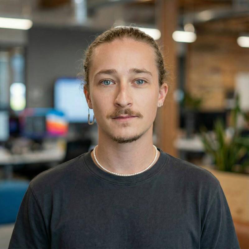 Pierre Pluton - AI Engineer -Développeur Full Stack AI