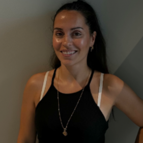 Angélique S. - Assistante administrative, test de site
