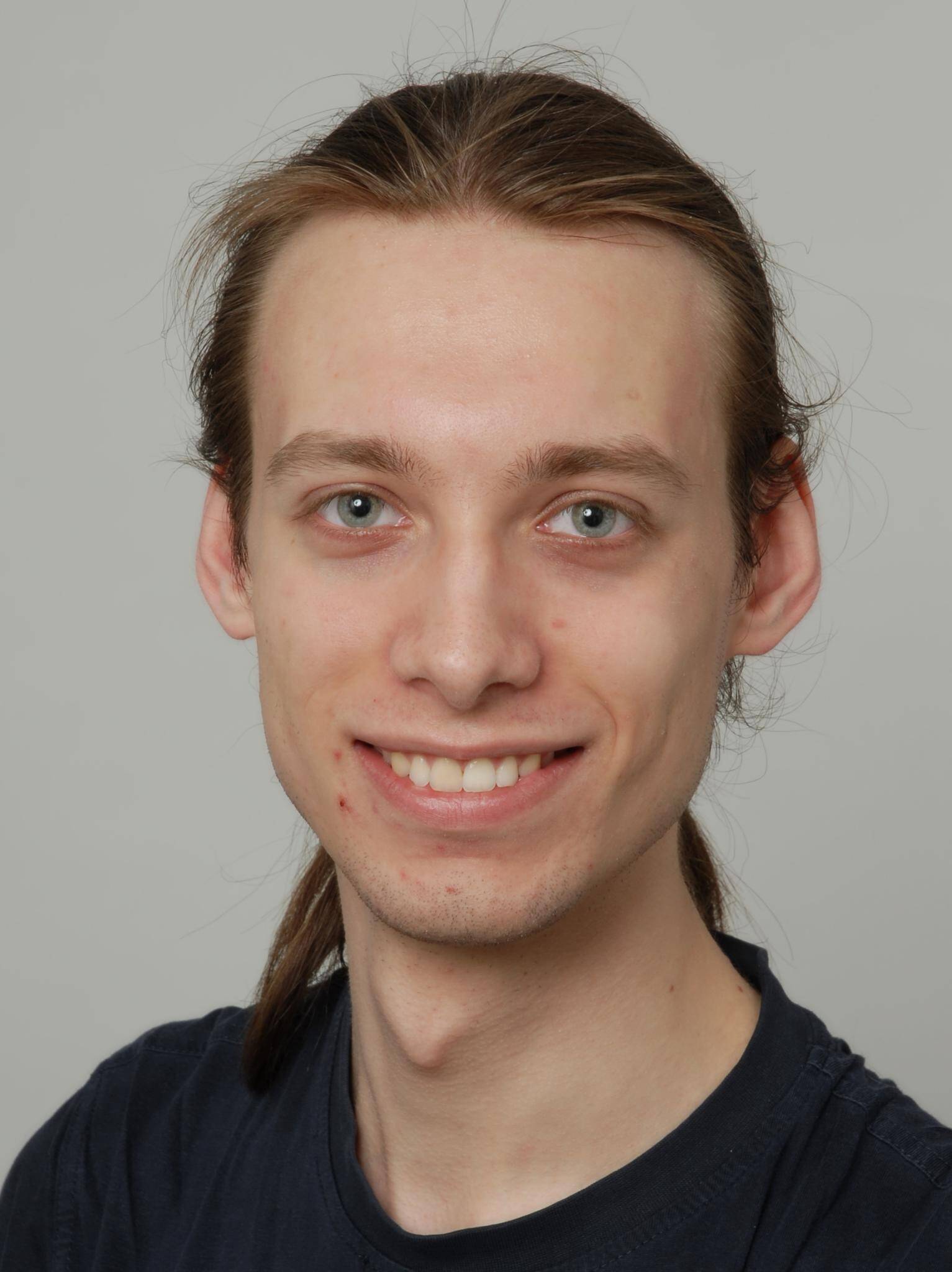 Daniel Winzen - Backend Web-Entwickler und Systemadministrator