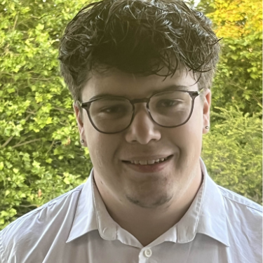 Valentin A. - Dev Fullstack - React.js | NextJS | TypeScript