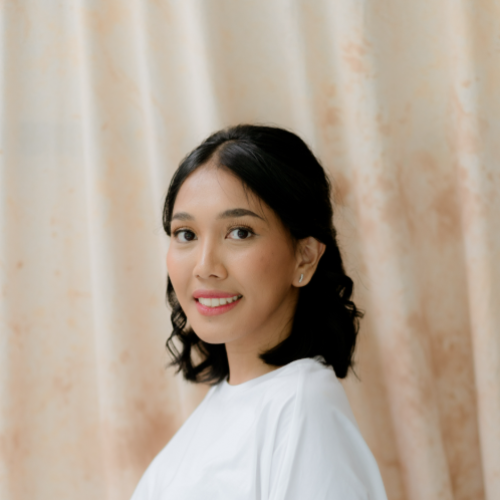 Anggun Rachmawati - UX & Market Research | Moderator | Consumer Insigh