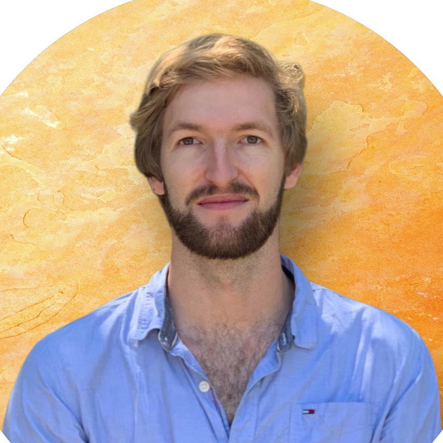 Tom  - Ingénieur d'étude photovoltaïque 