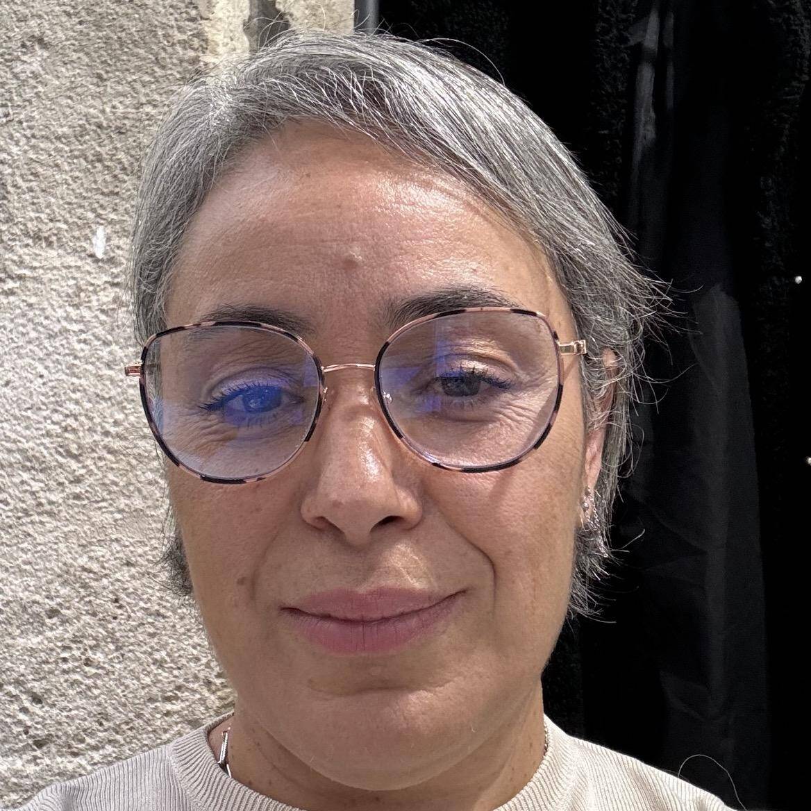 Noura Lacassin - Office Manager / Administrative et Comptable