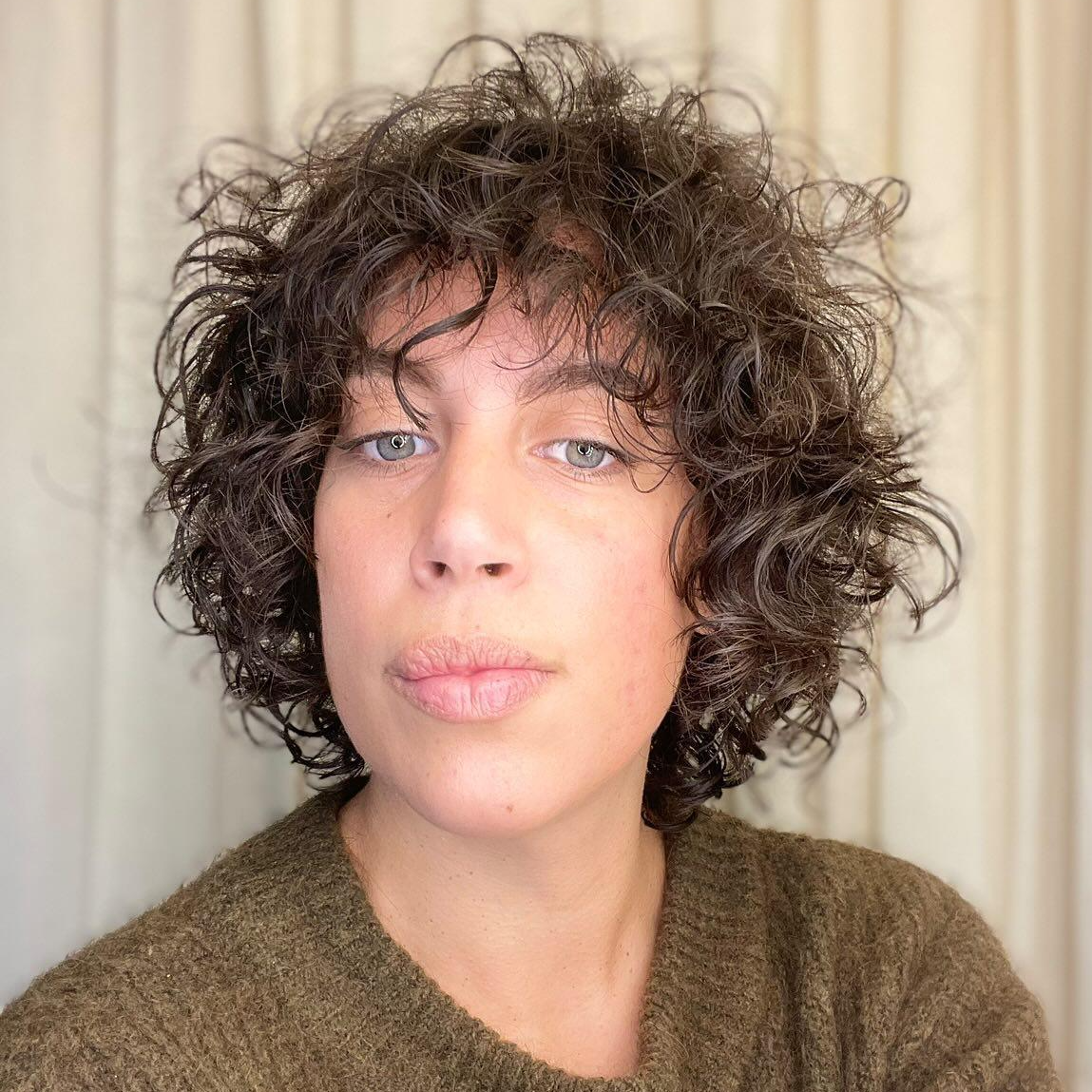 Julie Folio