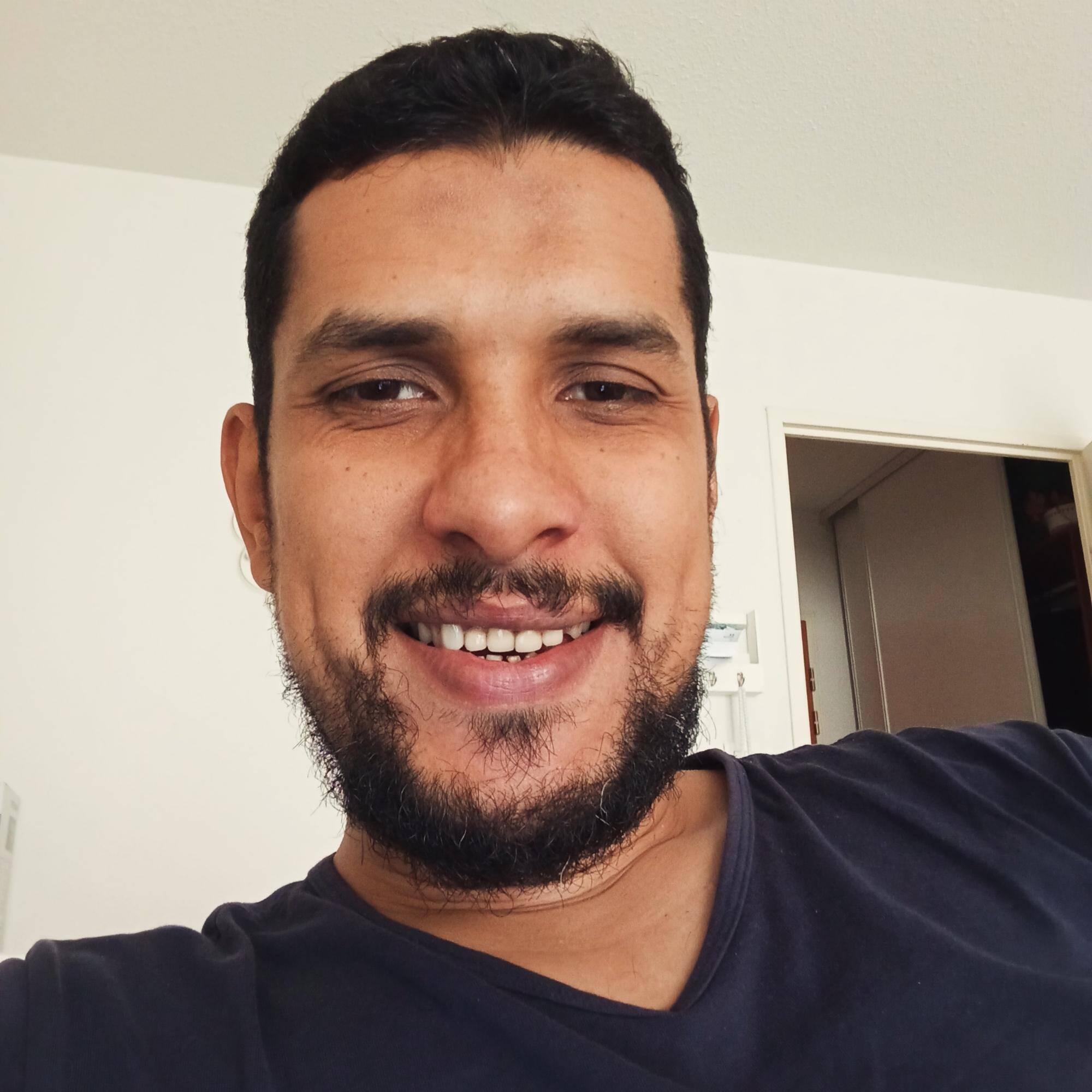 Aziz Abite - Je peux augmenter le nombre de vos clients