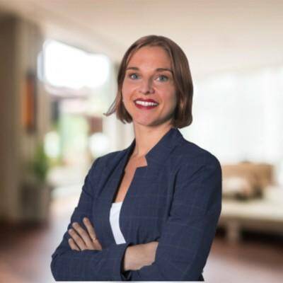 Floriane B. - CMO | Marketing externalisé SaaS, Tech, DSI