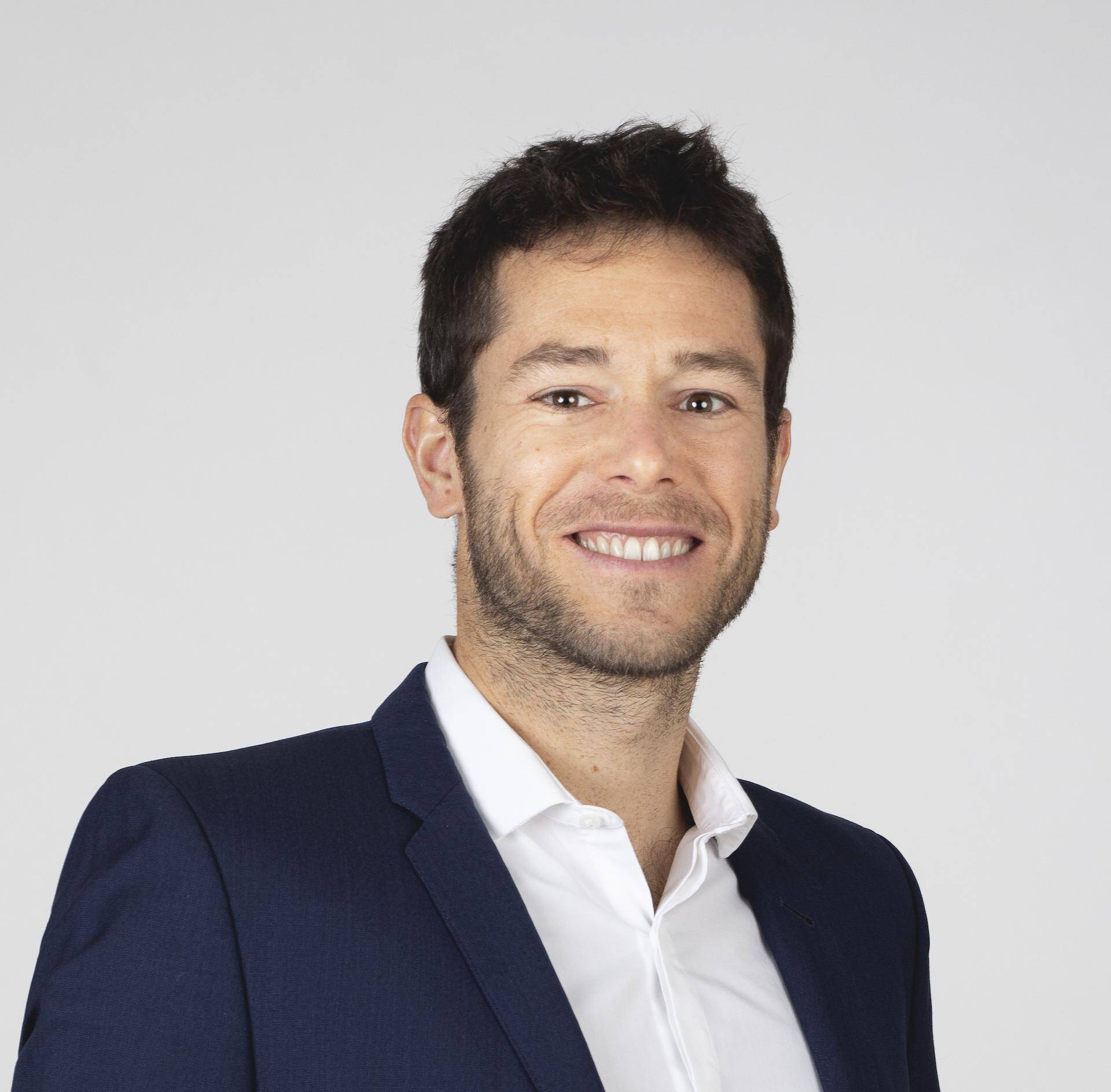 Yann Binard - Salesforce Consultant  / Developer (6x Certified)