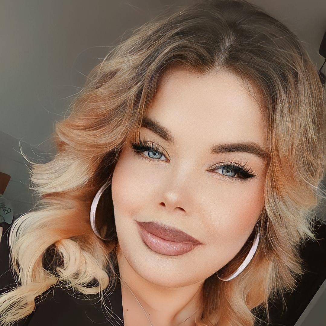 Anaïs Samaï - Social Media Manager TikTok
