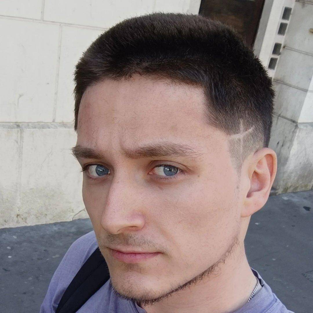 Maxence L.