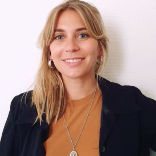Chloé Le Rouzic - Chef De Projet Évent / Community manager