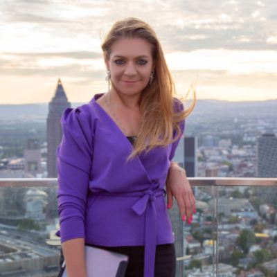 Carolin Wolz - Marketing Manager