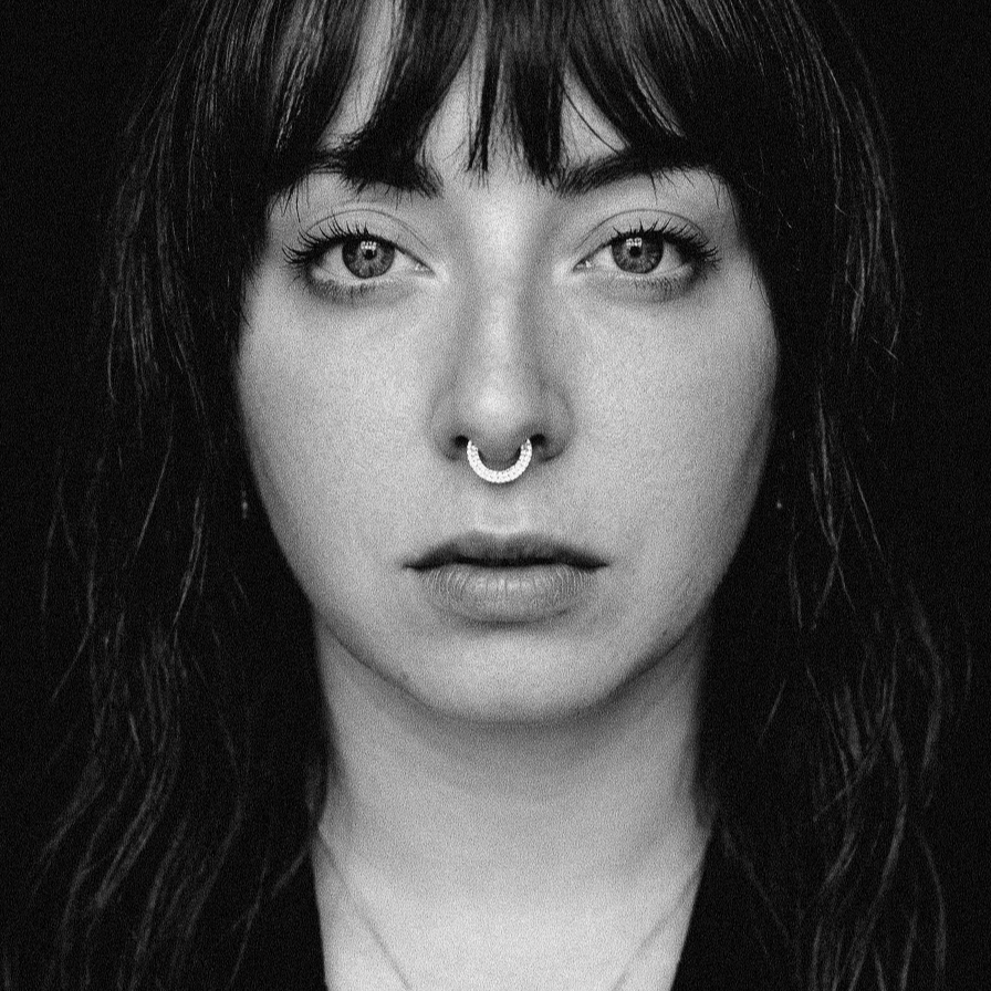 Emilie Lambert - Artiste graphiste et UX/UI Designer