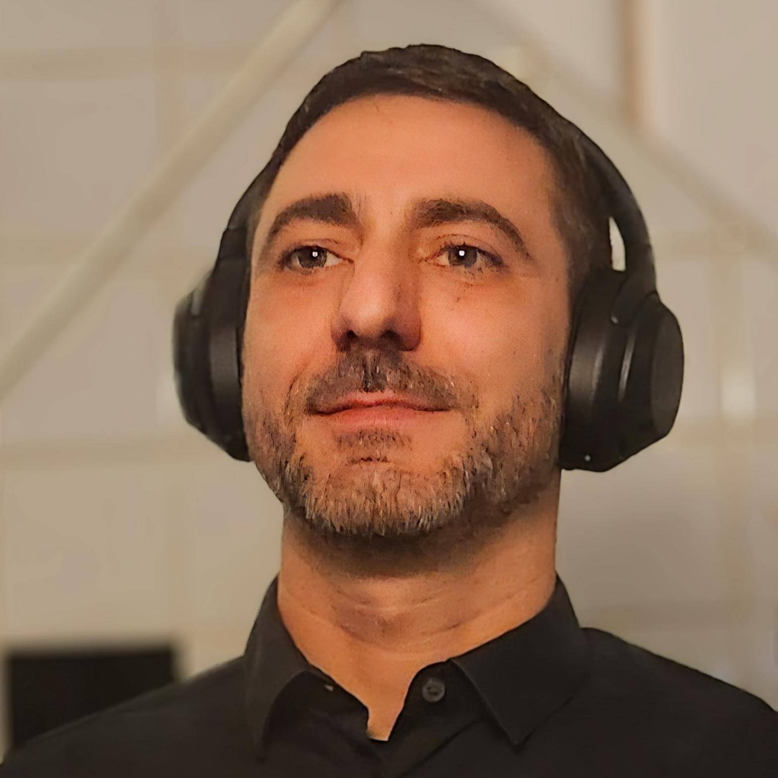 Pierre  - UX Researcher/Designer - HCI Ergonomist - Psychologist