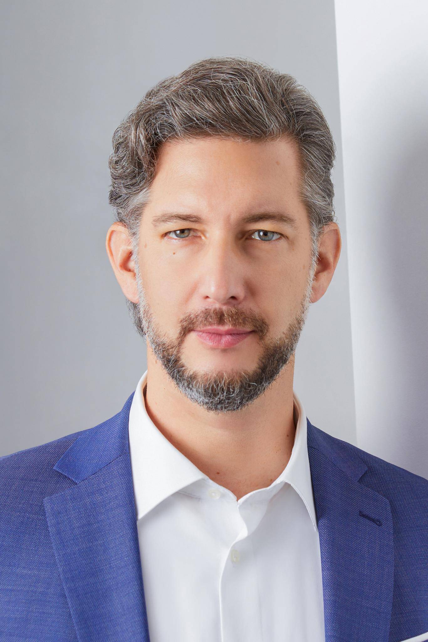 Barna Varhegyi