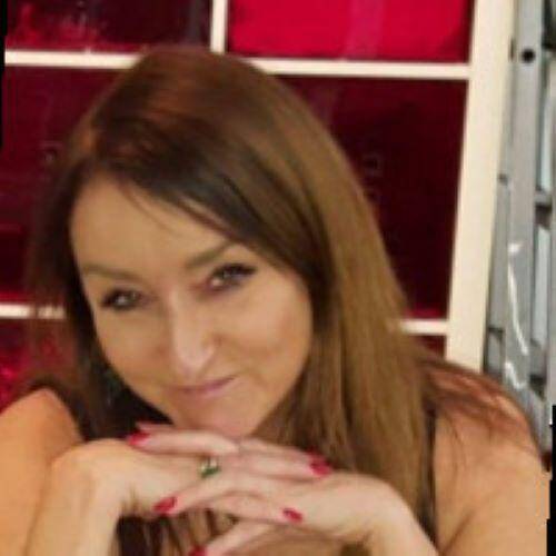 Luciana  - Sworn translator EN-IT-FR