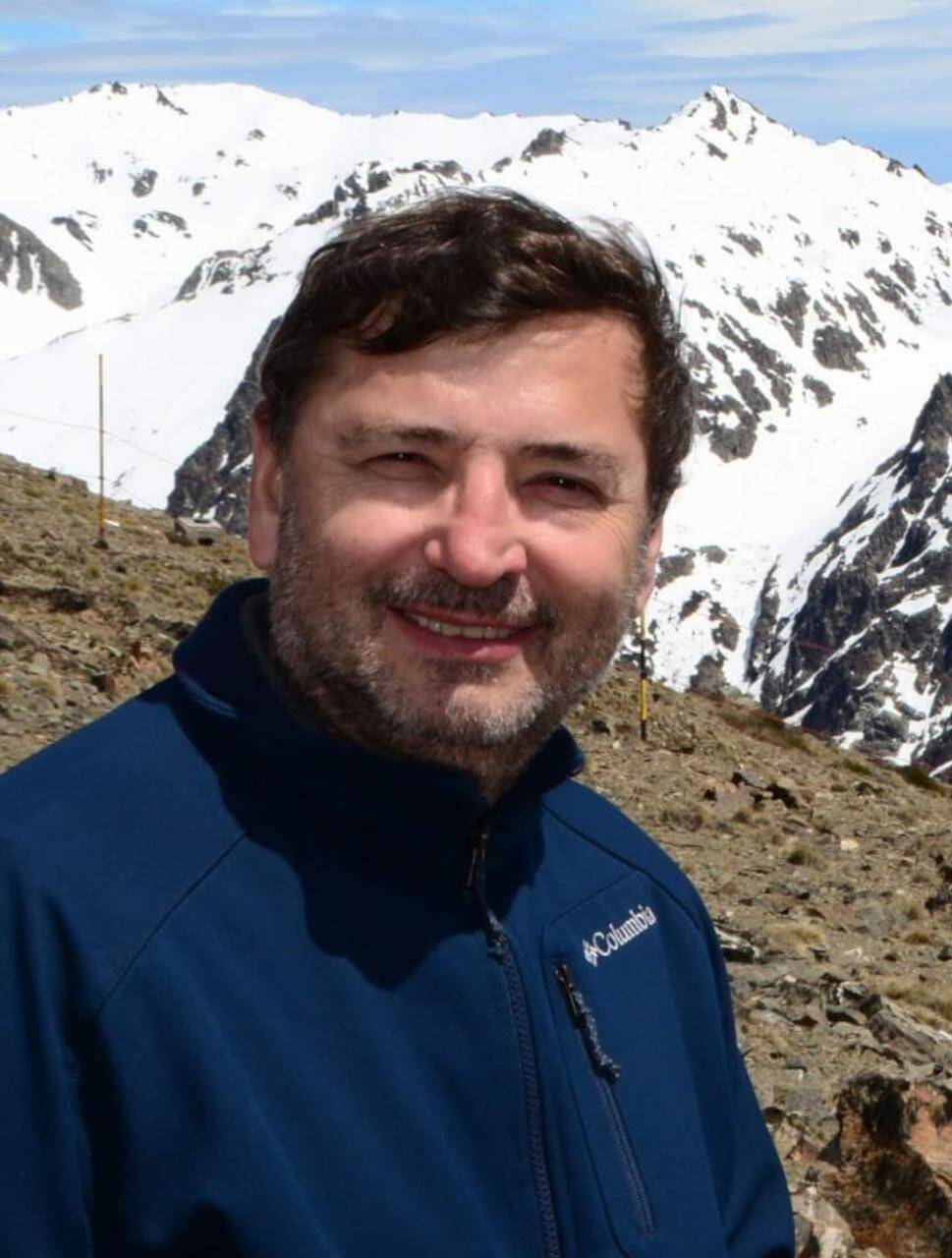 Nestor Eduardo Ruiz Muñoz - Project Manager/country manager/pytho#ReadyToHelp 