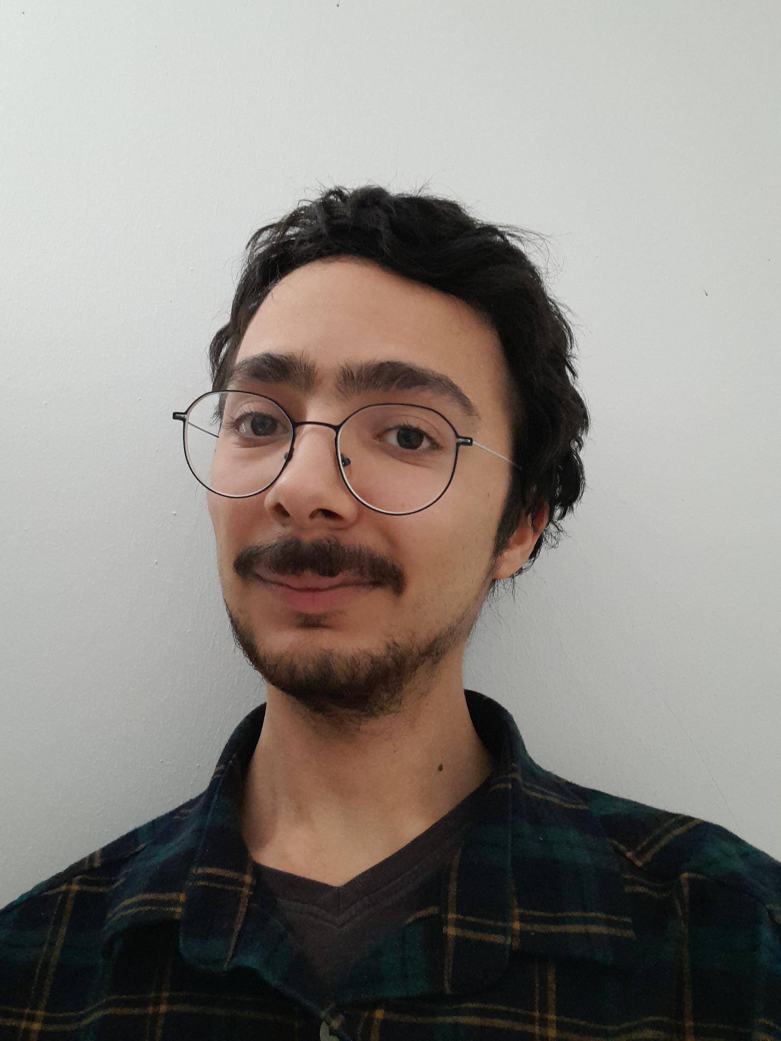 Naïm A.