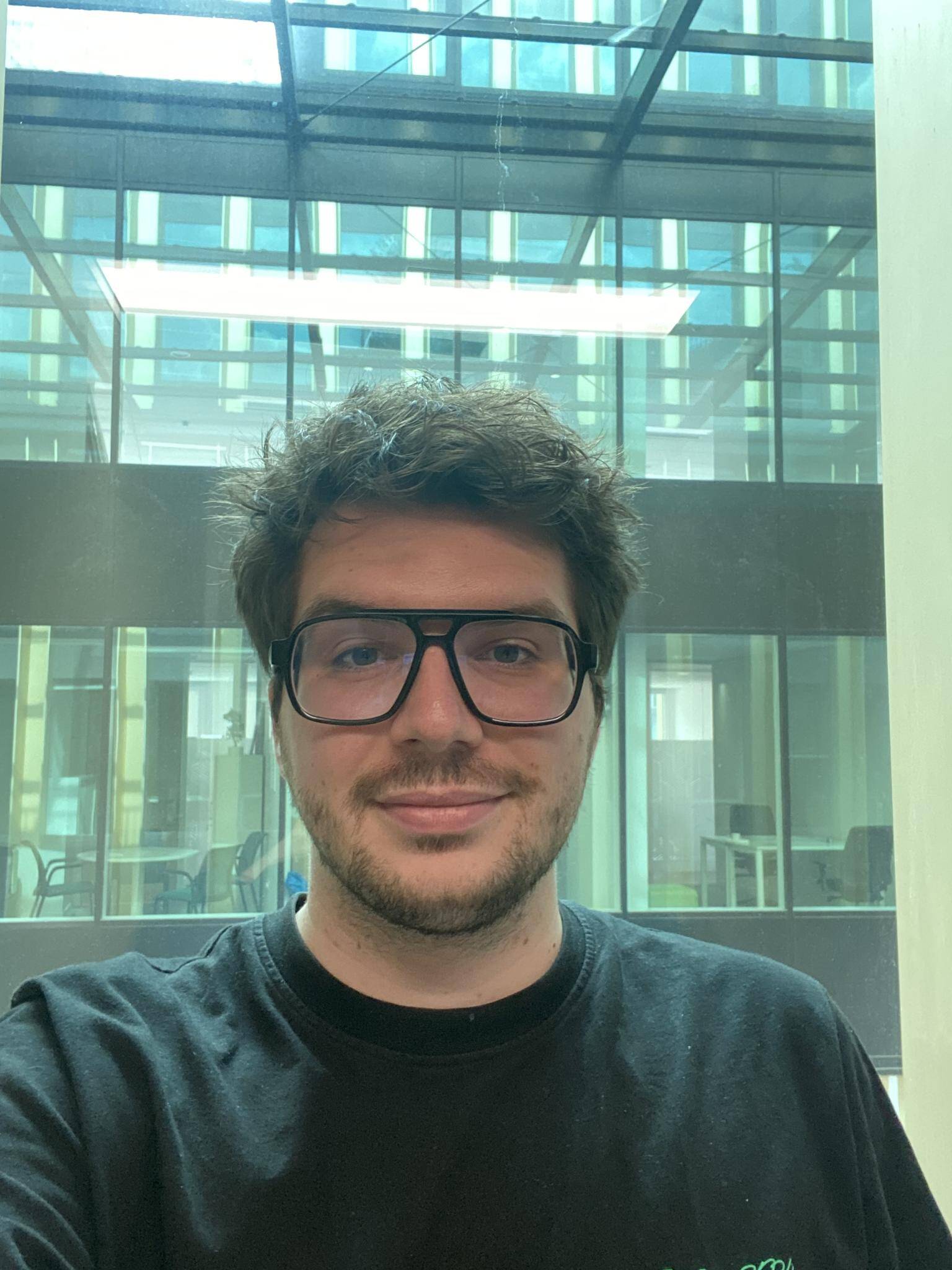 Simon Lemaitre - Data Analyst | Business Analyst | Expert Data