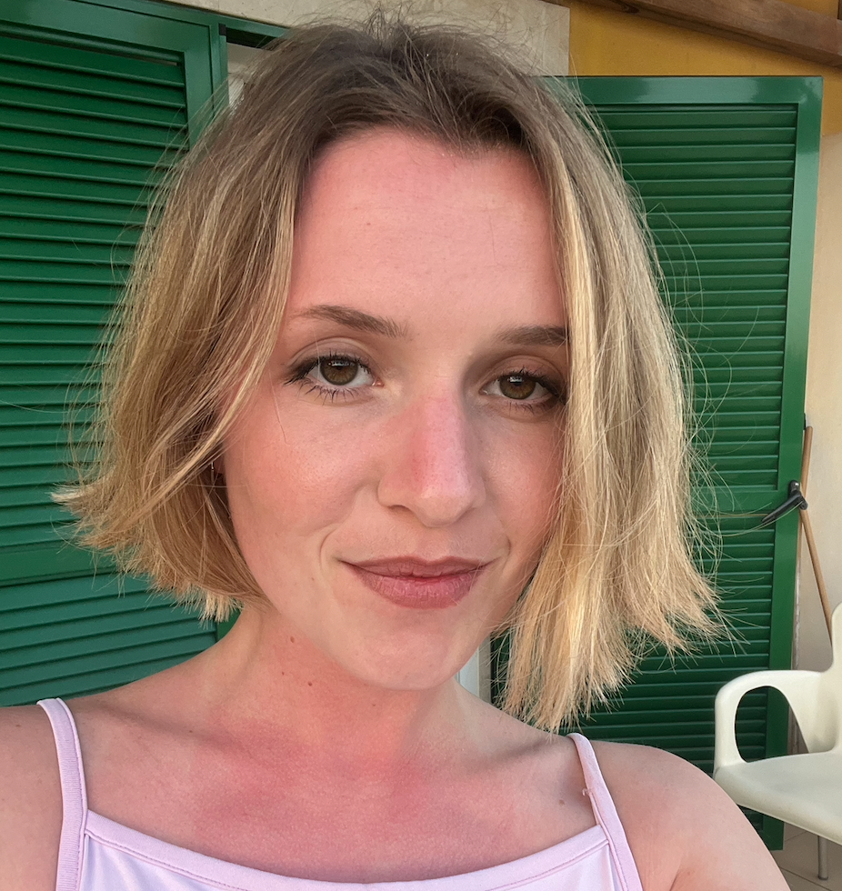 Manon Didierlaurent - Chargée de Production et de Merchandising. - RTW