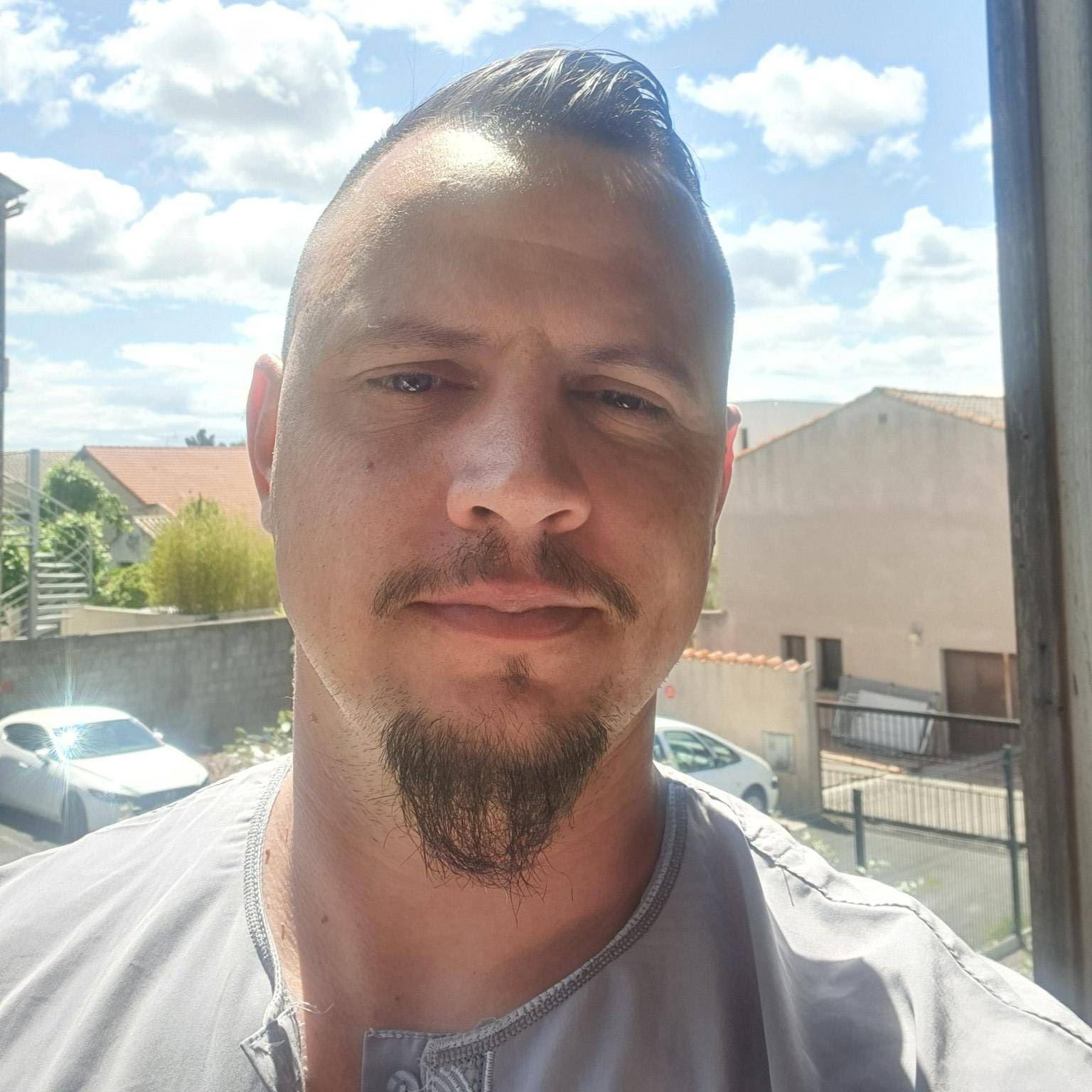 Sébastien  - AI & Automation Developer