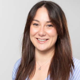 Julie  - Sales & AI Coach | Early-Stage Structuring