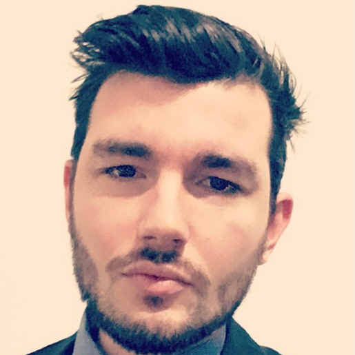 Théotime L. - Graphiste / Webdesigner / DA 