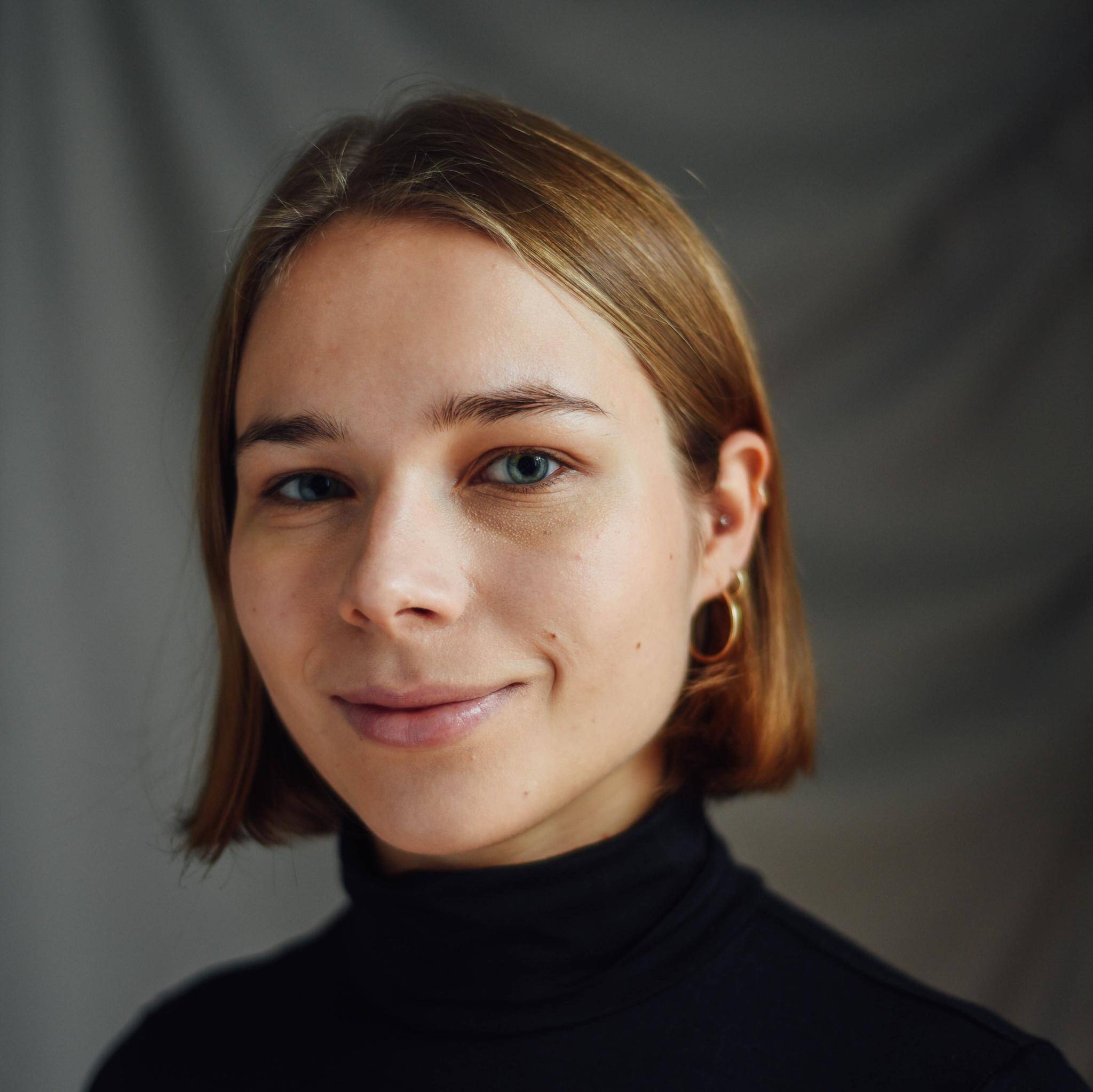 Marta L - UX/UI Designer