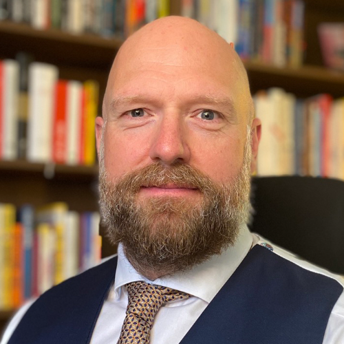 Florian Müller - Unternehmensberater & Interim Manager