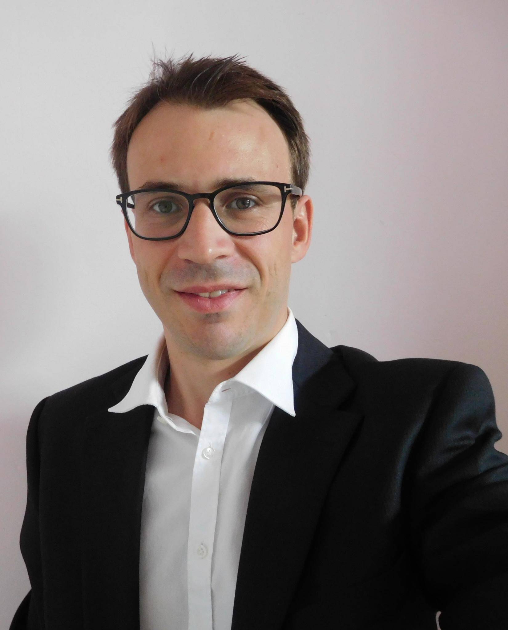 Benoit Marchal - Management consultant