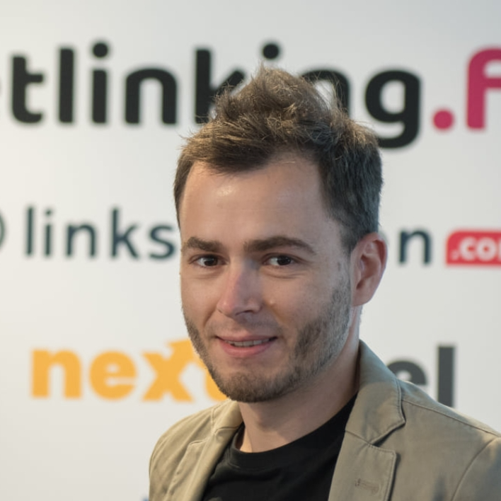Aristide Riou - Expert Web analytics et tag management