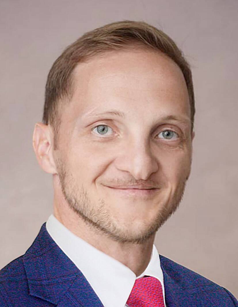 Marc Tempez - Recruteur multilingue FR-DE-EN-RU spécialiste DACH