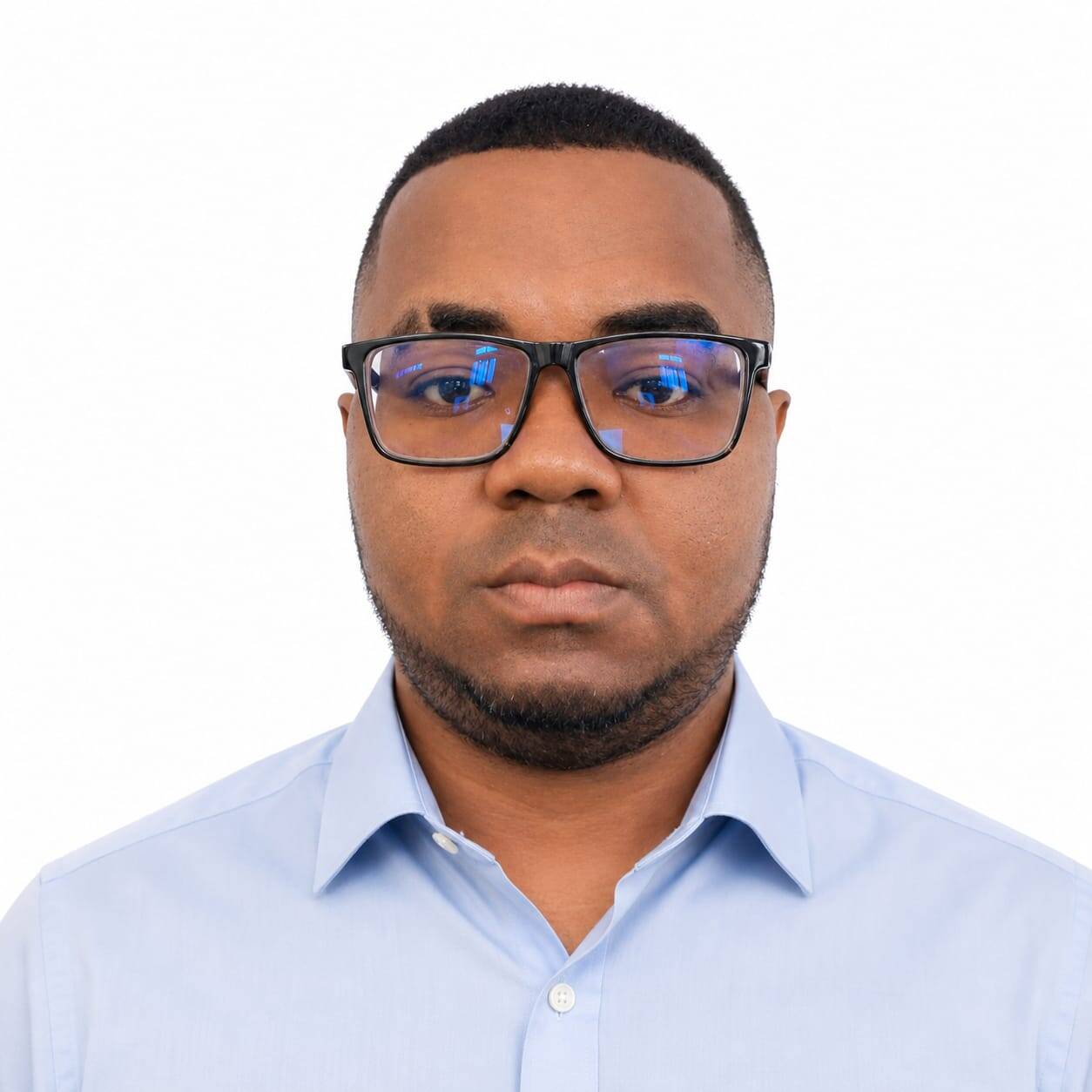 Gatien Birazana - Ass. Virtuel, Com. Manager, Creat. Contenu,  FR-EN