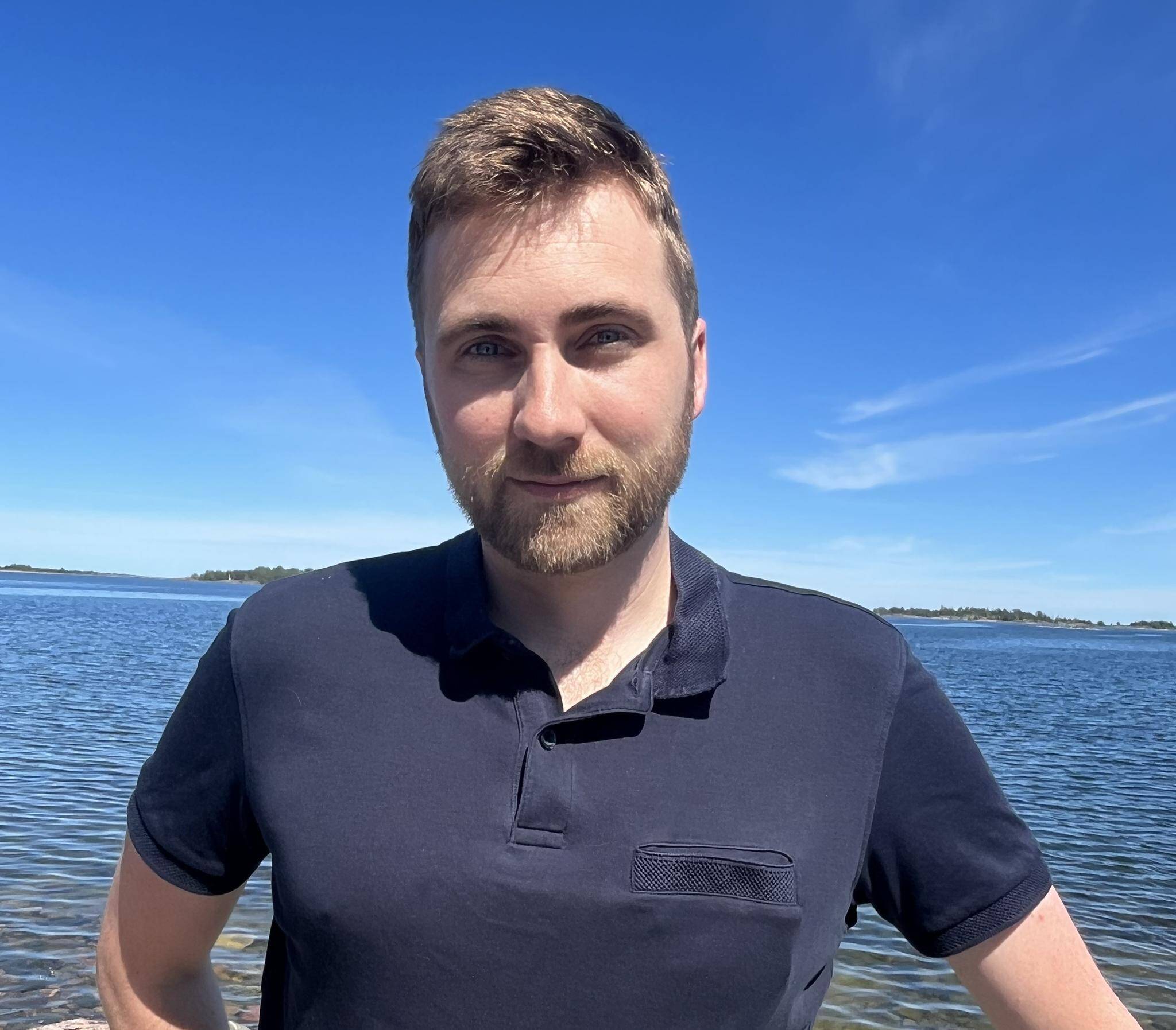 Johan Ericsson - Communications specialist