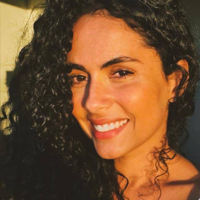 Taise Oliveira Dos Santos - Traductrice Français > Portugais & Consultante IA