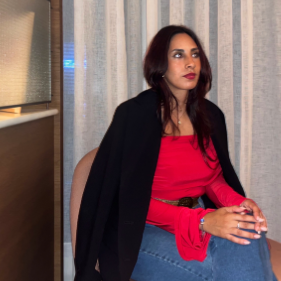 Dina Naoui - Social Media Management