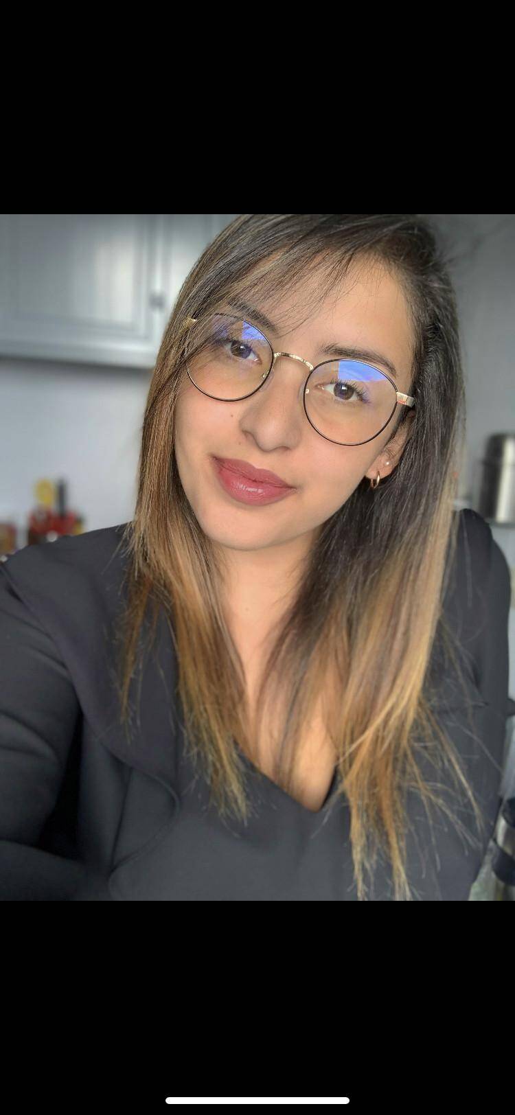 Sabrina B.