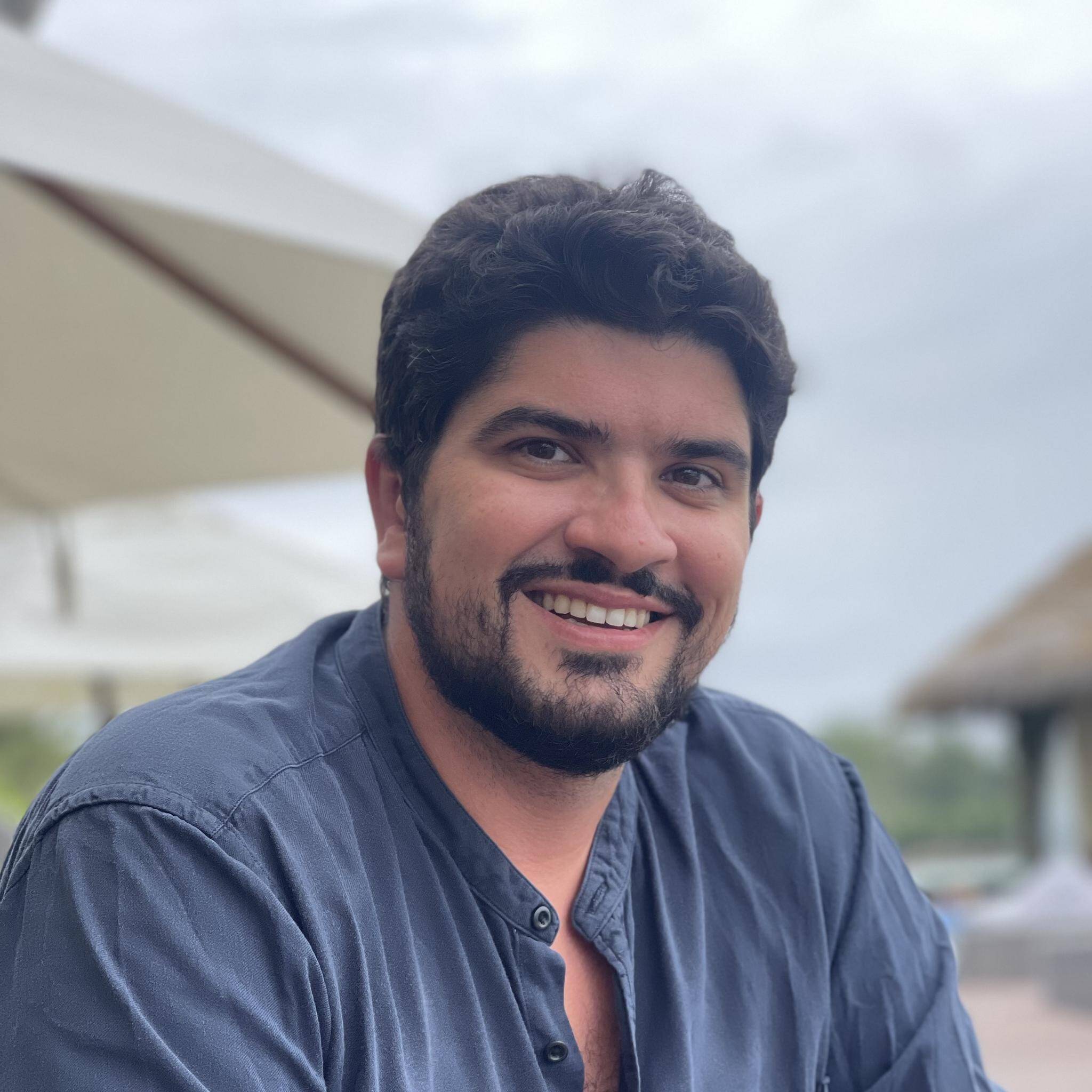 Thibaud M. - Directeur Marketing & Commercial externalisé