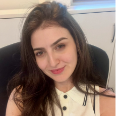 Thouraya  - Product Owner