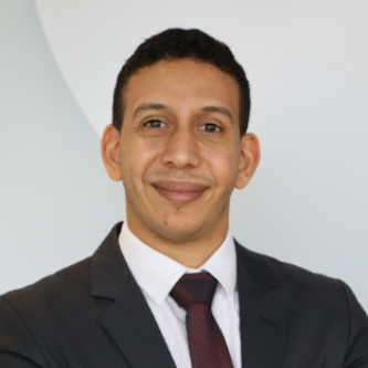 Omar R. - Operations & Transformation 