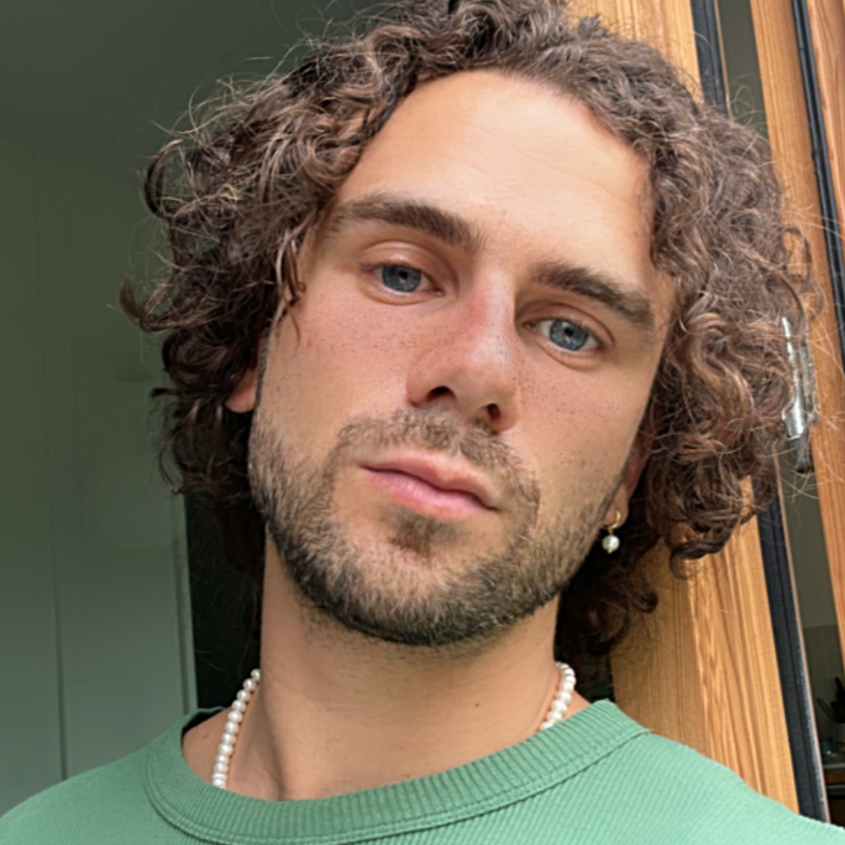 Axel J. Sannino